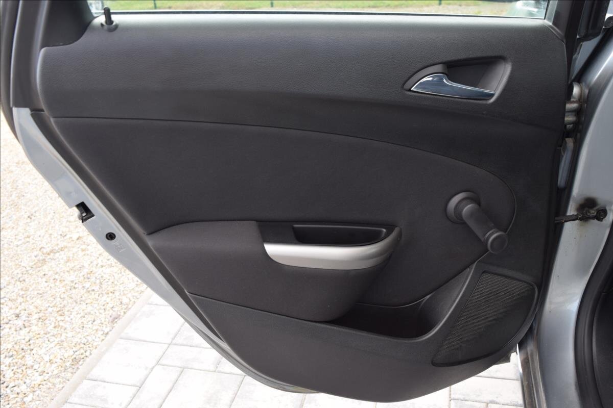 Opel Astra Kombi 1,7 l 81 kw