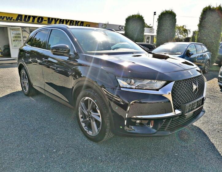 DS Automobiles DS7 Crossback 5