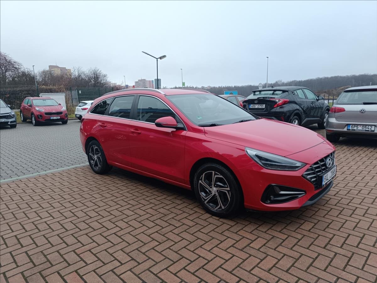 Hyundai i30 Kombi 998,0 88 kw