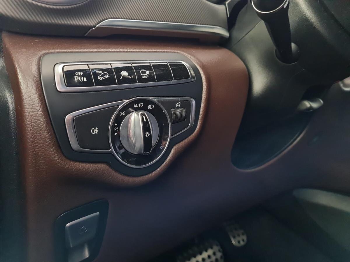 Mercedes-Benz Třídy V MPV 2,1 l 140 kw