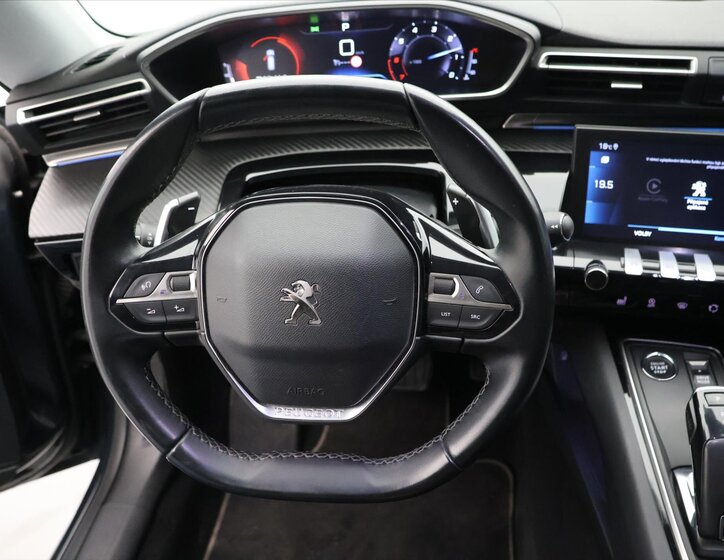 Peugeot 508 Liftback 1,6 l 133 kw