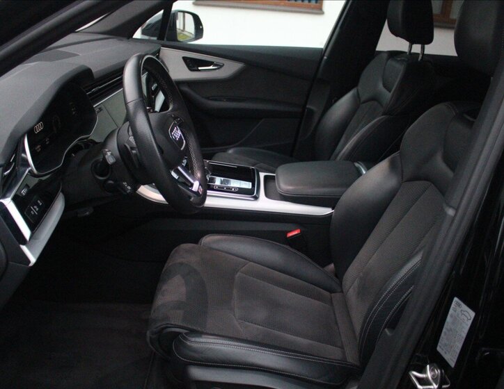 Audi Q7 SUV 3,0 l 170 kw