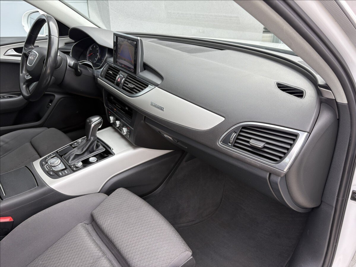 Audi A6 Sedan / Limuzína 3,0 l 160 kw