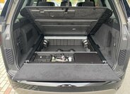 Land Rover Discovery 25