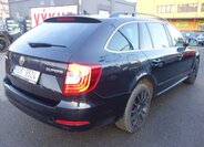 Škoda Superb 11