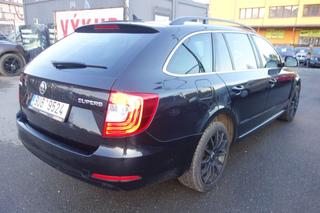 Škoda Superb
