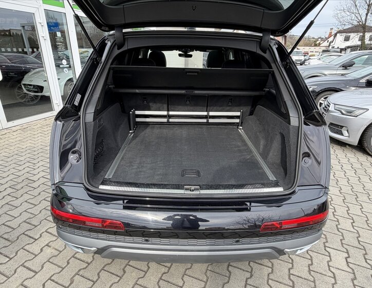 Audi Q7 Kombi 3,0 l 210 kw