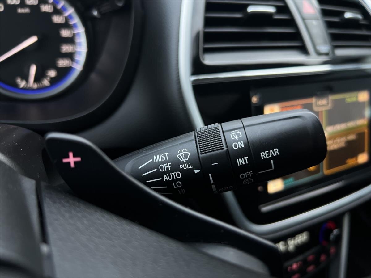 Suzuki SX4 S-Cross SUV / Terénní 1,4 l 103 kw