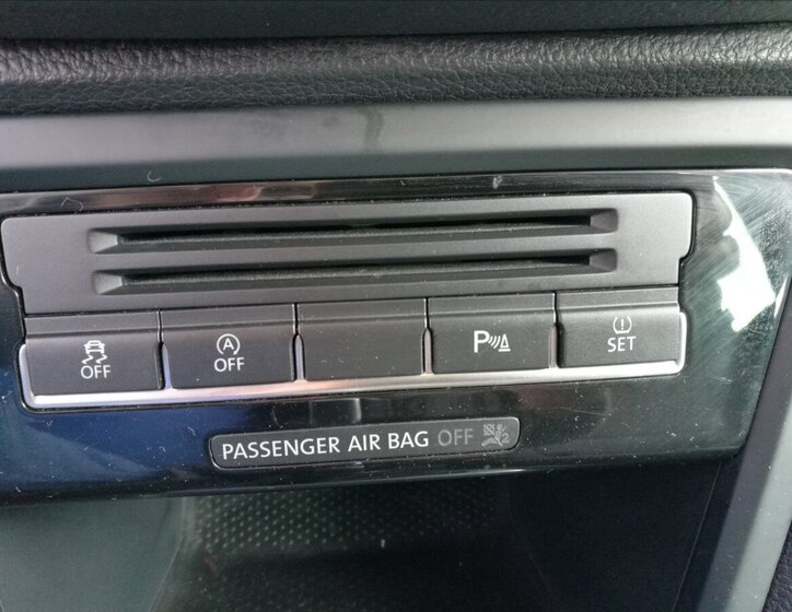 Volkswagen Sharan Kombi 2,0 l 130 kw