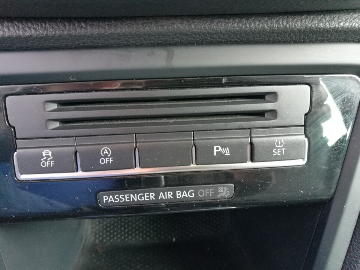 Volkswagen Sharan Kombi 2,0 l 130 kw