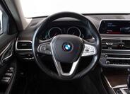 BMW Řada 7 13