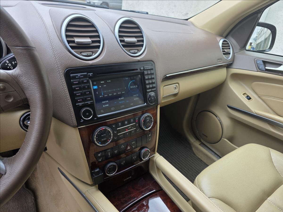 Mercedes-Benz GL SUV / Terénní 3,0 l 165 kw