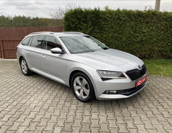Škoda Superb 7
