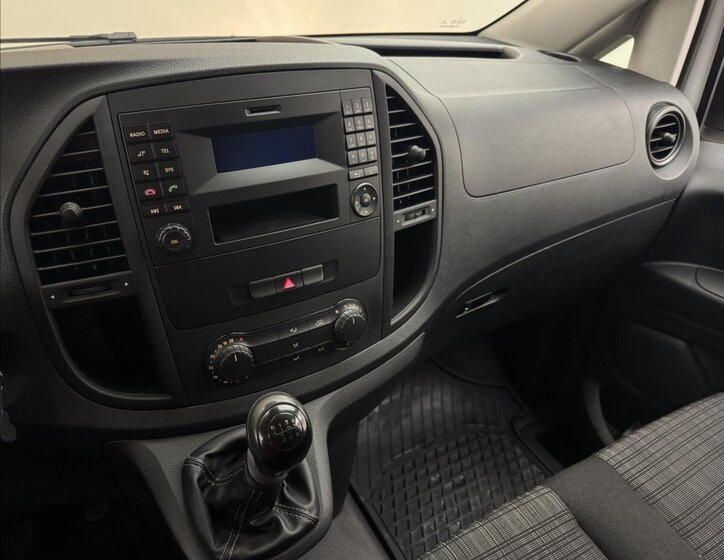 Mercedes-Benz Vito Skříň 1,6 l 65 kw