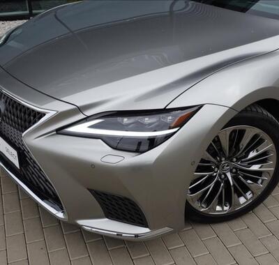 Lexus LS 500h 52