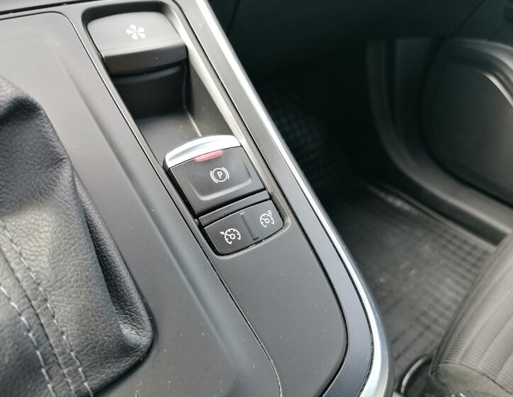 Renault Scénic Ostatní 1,8 l 88 kw