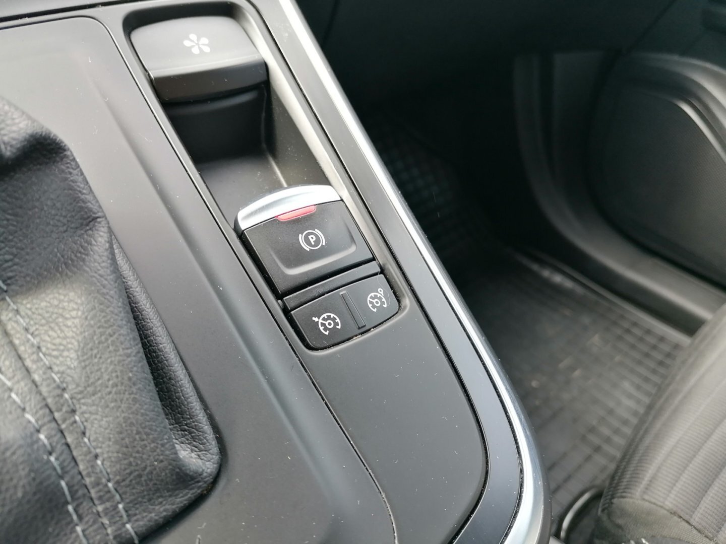 Renault Scénic Ostatní 1,8 l 88 kw
