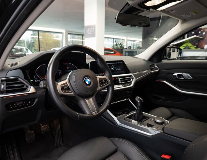 BMW Řada 3 Kombi 2,0 l 110 kw