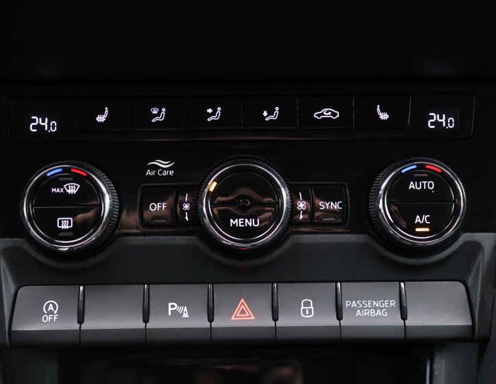 Škoda Karoq SUV 2,0 l 110 kw