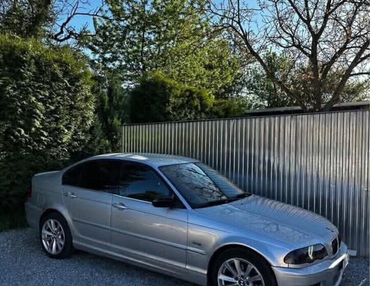 BMW Řada 3 Sedan 2,8 l 142 kw