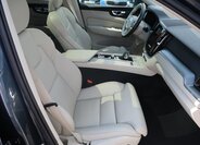 Volvo XC60 SUV / Terénní 2,0 l 145 kw