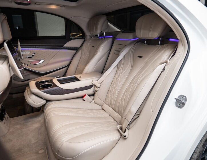 Mercedes-Benz Třídy S 11