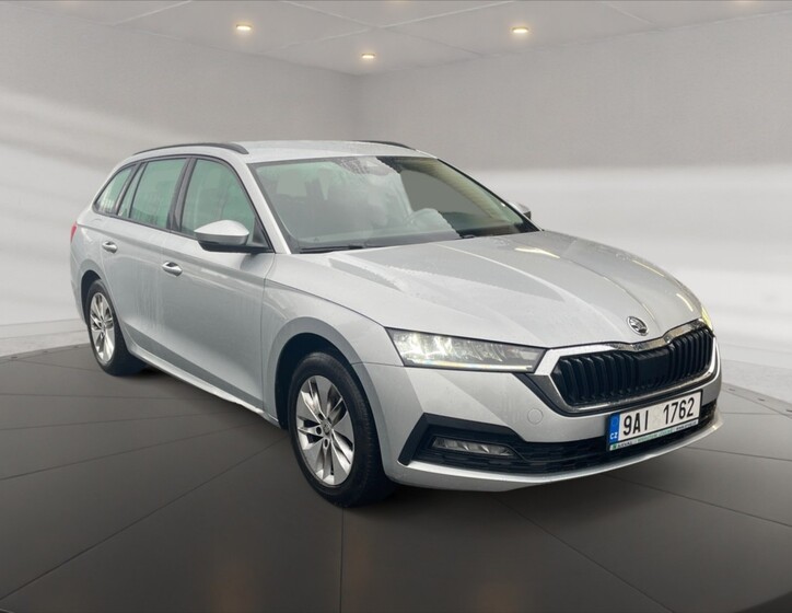 Škoda Octavia 1