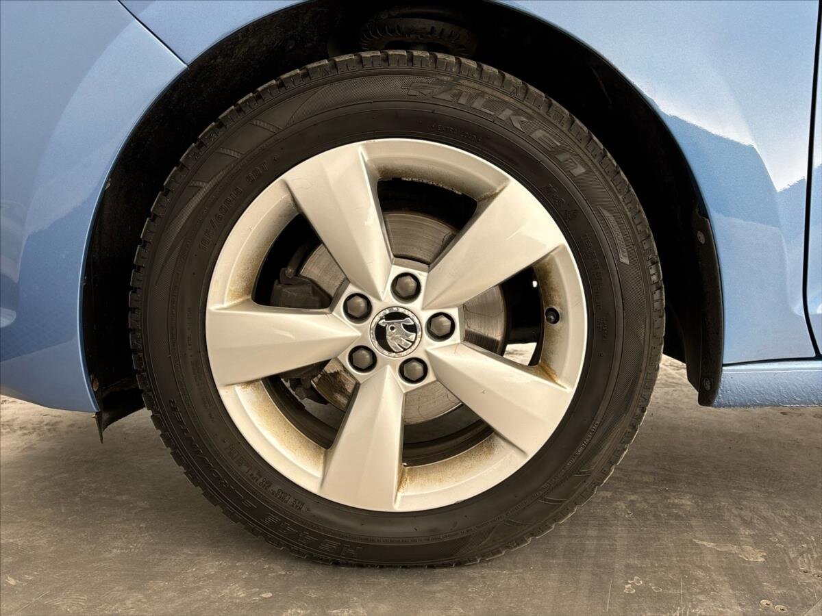 Škoda Rapid Liftback 1,2 l 63 kw