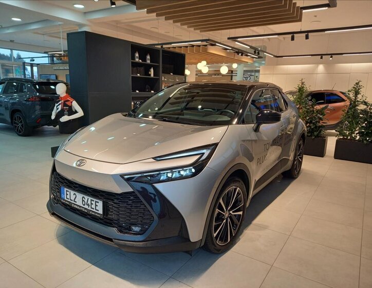Toyota C-HR Hatchback 2,0 l 112 kw