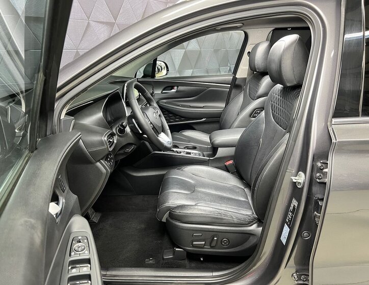 Hyundai Santa Fe SUV / Terénní 2,2 l 147 kw