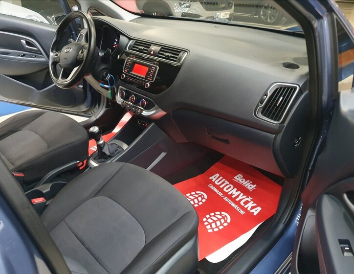 KIA Rio Hatchback 1,2 l 61 kw