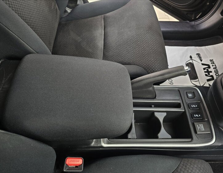 Honda CR-V Kombi 2,0 l 114 kw