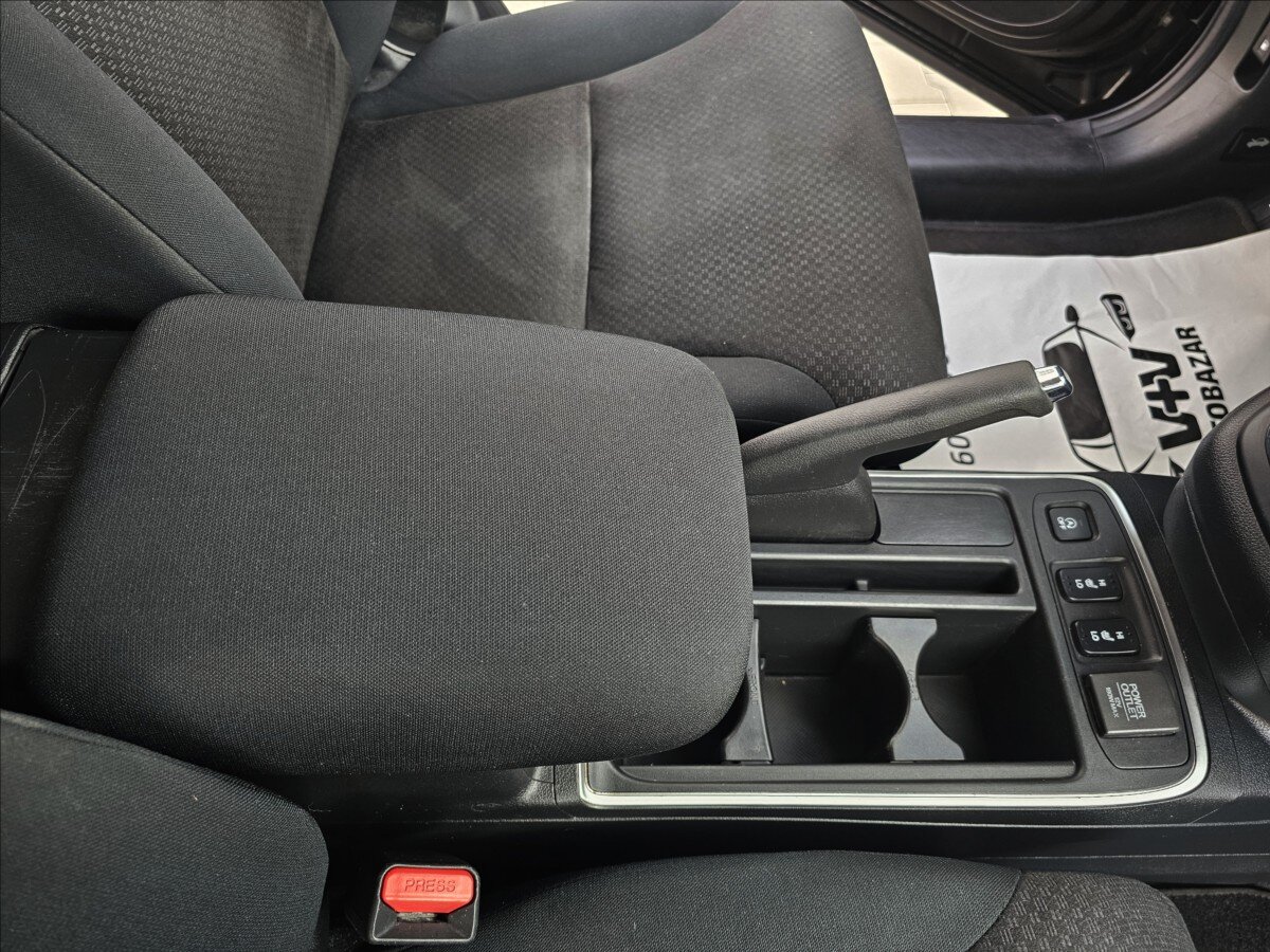 Honda CR-V Kombi 2,0 l 114 kw