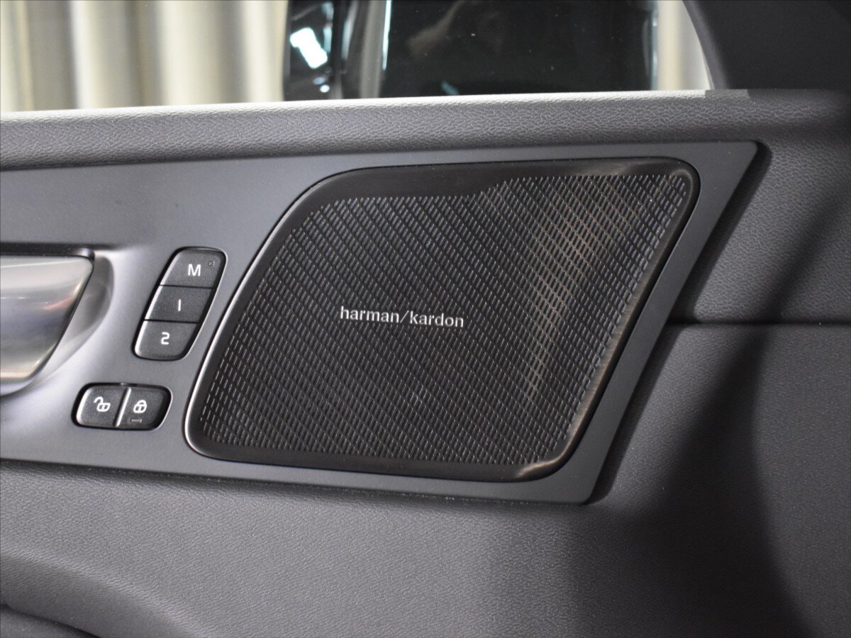 Volvo XC60 SUV 2,0 l 184 kw