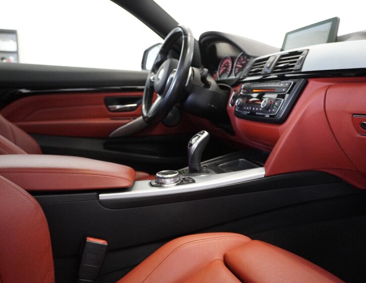 BMW Řada 4 Ostatní 3,0 l 230 kw