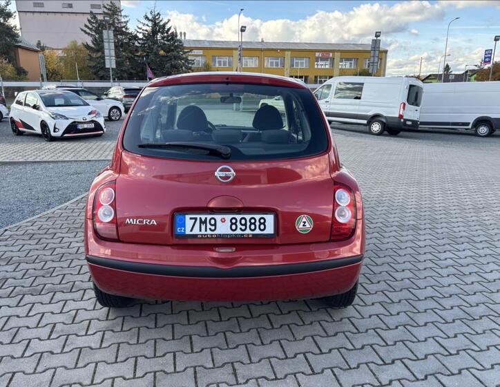 Nissan Micra 5