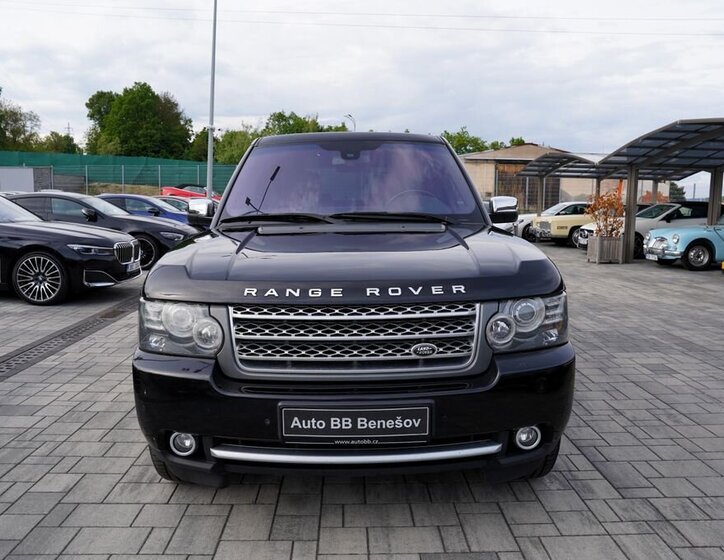 Land Rover Range Rover SUV / Terénní 4,4 l 230 kw