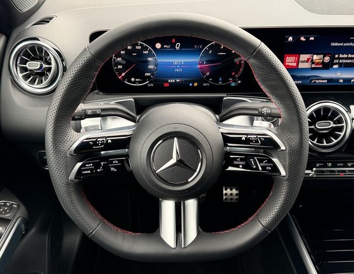 Mercedes-Benz GLB SUV / Terénní 2,0 l 110 kw