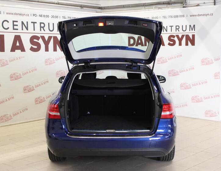 Mercedes-Benz Třídy C 7