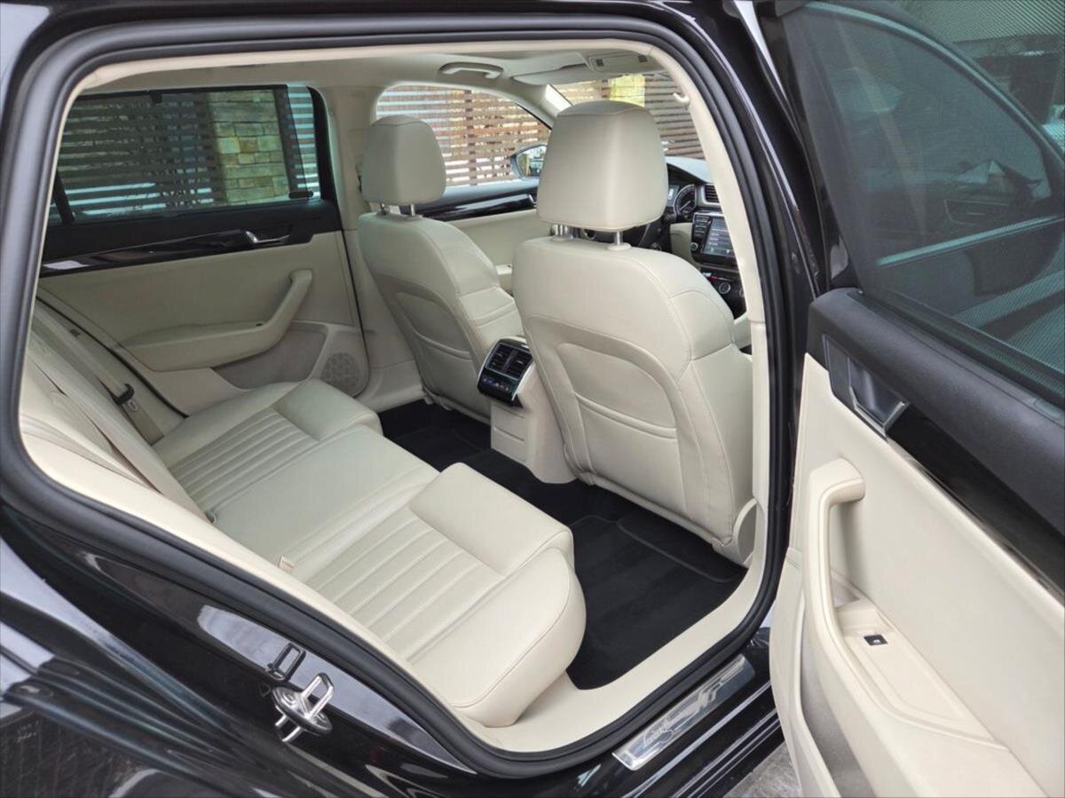 Škoda Superb Kombi 2,0 l 206 kw