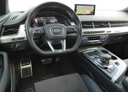 Audi Q7 5