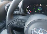 Toyota Yaris Cross 11
