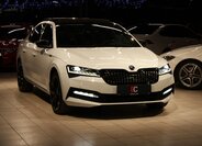 Škoda Superb Liftback 1,4 l 160 kw