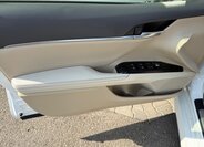 Toyota Camry Sedan / Limuzína 2,5 l 131 kw