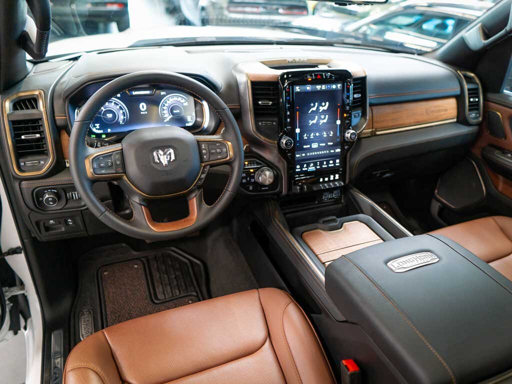 Dodge RAM Pick-up 5,7 l 291 kw