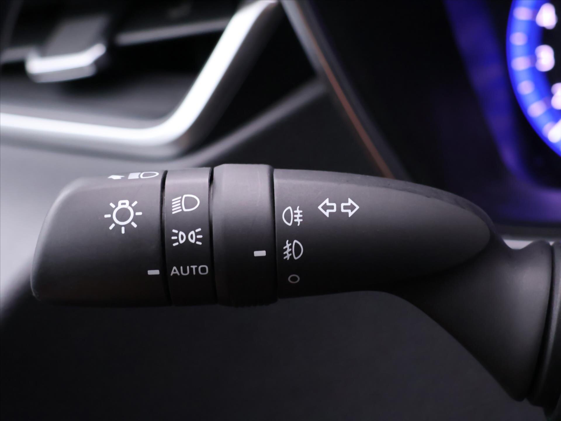 Toyota Corolla Sedan 1,8 l 72 kw