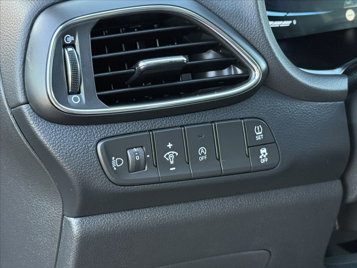 Hyundai i30 Kombi 1,5 l 103 kw