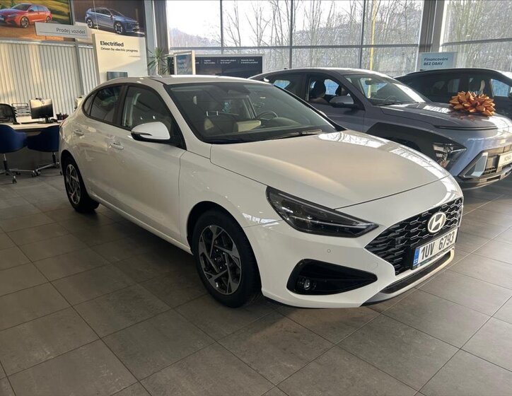 Hyundai i30 Liftback 998,0 74 kw