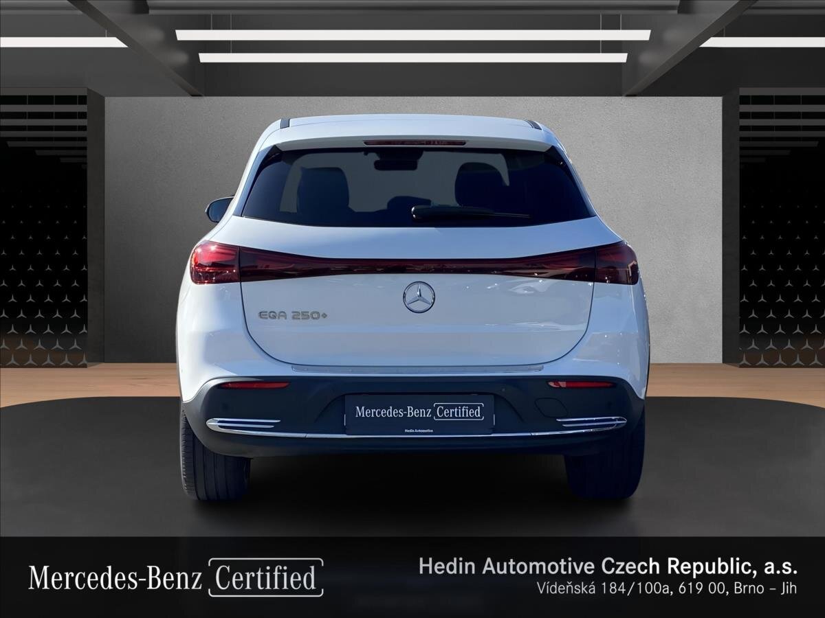 Mercedes-Benz EQA SUV / Terénní 0,0 140 kw