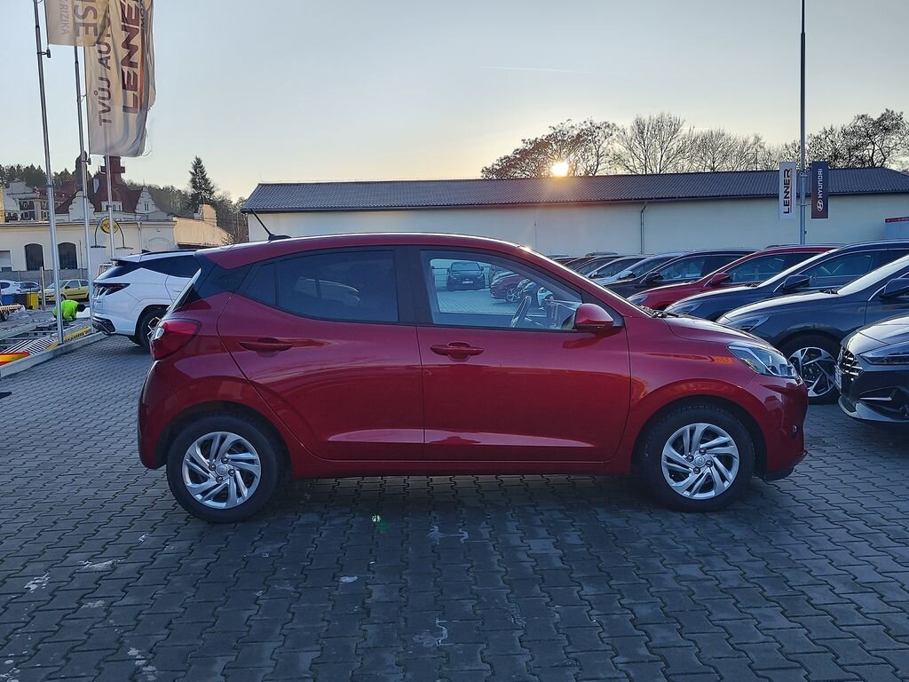 Hyundai i10 Hatchback 1,2 l 62 kw